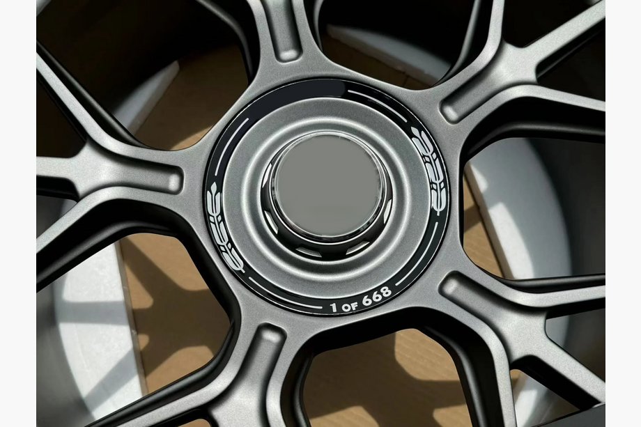 Mercedes AMG GT C190/R190 2014-2022 Forged OEM Wheels R19 V1 (Set of 4) Photo 6