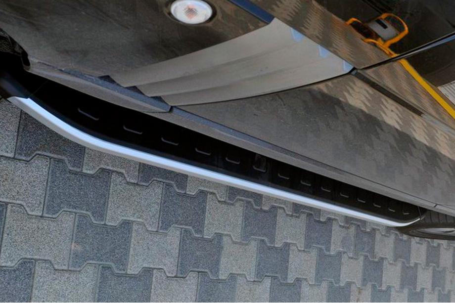 Range Rover III L322 2002-2012 Side Steps Fullmond (2 pcs, aluminum) Image