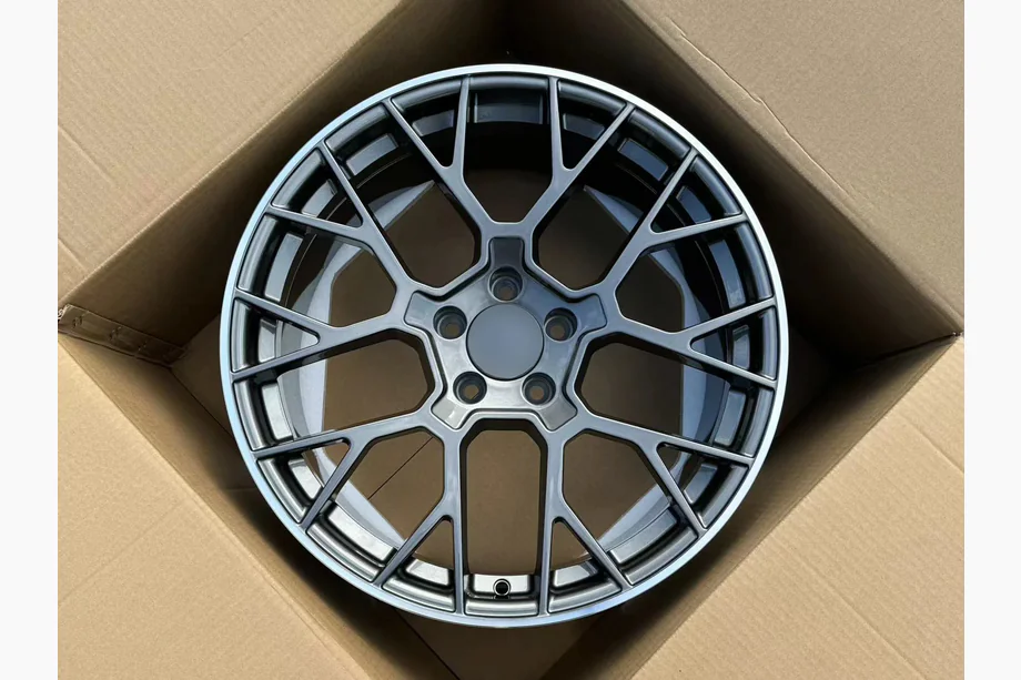 Mercedes C-class W205 2014-2021 Forged OEM Wheels R19 V2 (Set of 4) Image
