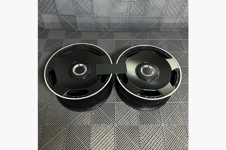 Mercedes S-class W223 2020- Forged OEM R20 V2 Wheels (Set of 4) Image