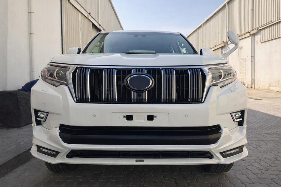 Toyota Land Cruiser Prado 150 2009-2023 Front bumper lip TRD (2017-) Black Photo 4