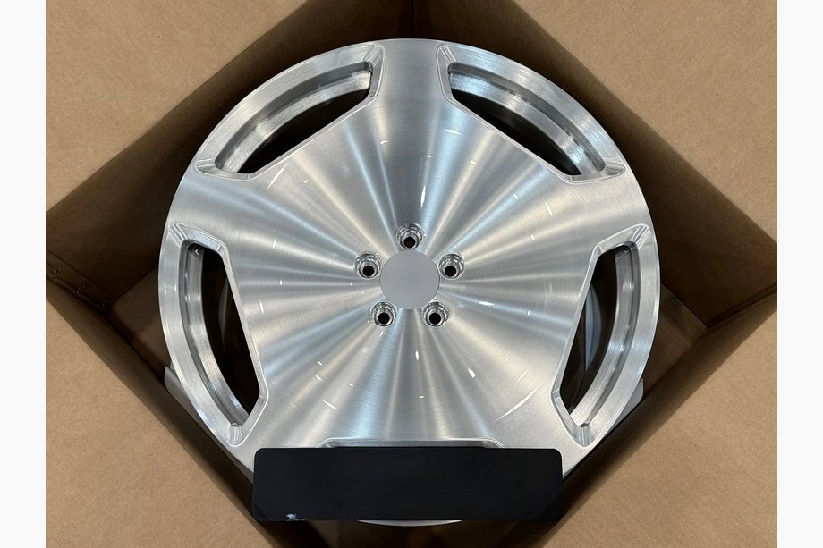 Mercedes S-class W222 2013-2022 Forged OEM Wheels R22 (Set of 4) Image