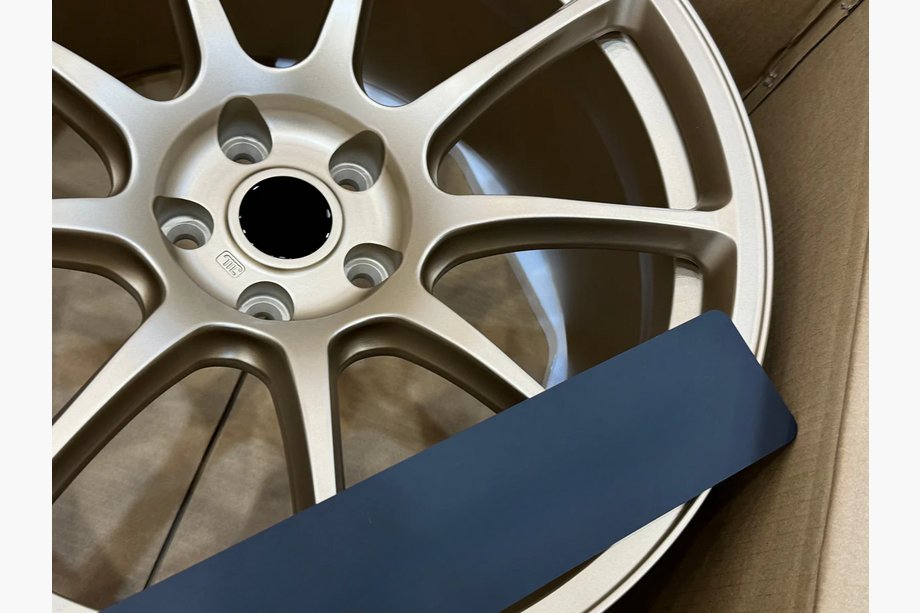 Nissan GT-R 2008-2025 Forged OEM R20 V2 Wheels (Set of 4) Photo 10