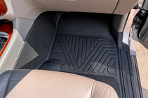 Lexus LX470 1998-2007 Rubber Floor Mats Niken Luxury 3D (3 pcs) photo 2
