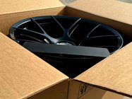 Porsche 911 (992) 2018– Forged OEM Wheels R20 R21 V31 (Set of 4) photo 5