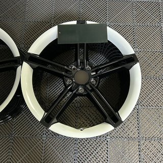 Forged OEM R21 V2 Wheels (Set of 4) photo 1
