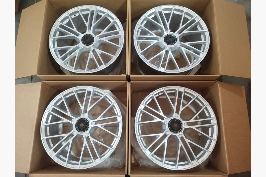 Porsche Taycan 2019- Forged Wheels OEM R21 V3 (Set of 4) Photo 6
