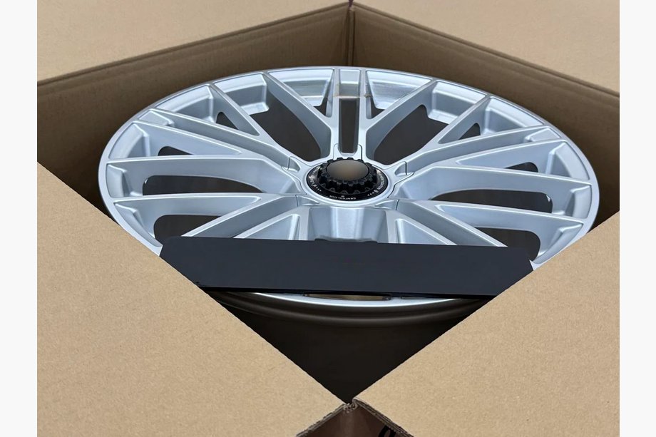 Porsche Taycan 2019- Forged Wheels OEM R21 V3 (Set of 4) Photo 5