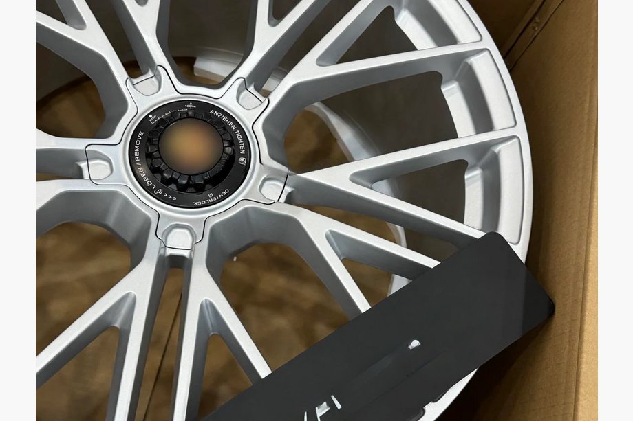 Porsche Taycan 2019- Forged Wheels OEM R21 V3 (Set of 4) Photo 9
