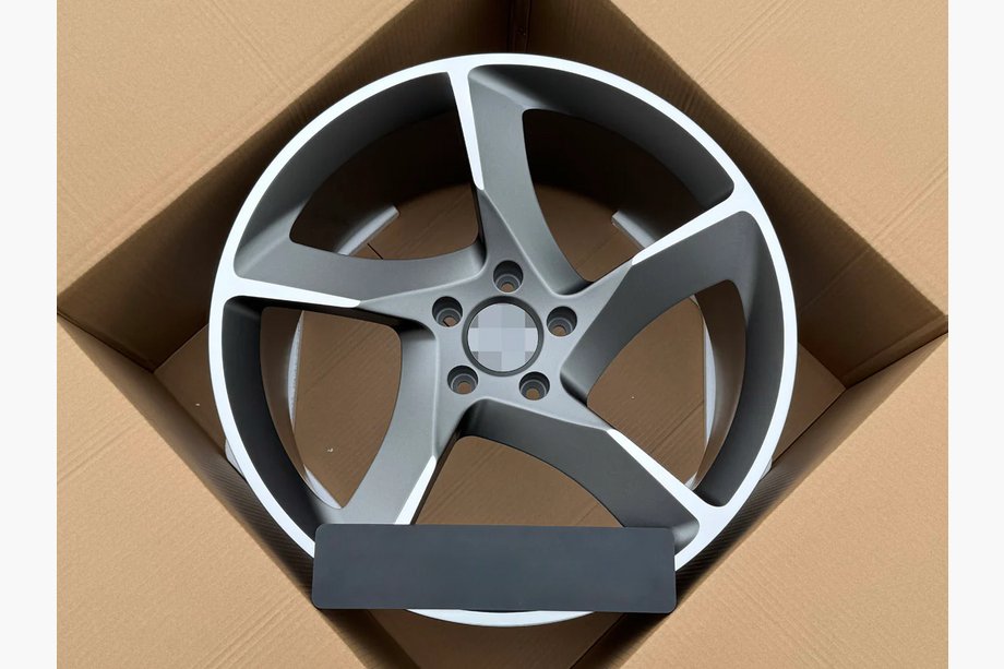 Porsche Taycan 2019- Forged Wheels OEM R21 V4 (Set of 4) Image
