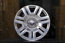 Rolls-Royce Cullinan 2018- Forged OEM R22 V3 Wheels (Set of 4) photo 1