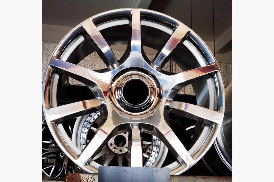Rolls-Royce Cullinan 2018- Forged Wheels OEM R24 V2 (Set of 4) Image