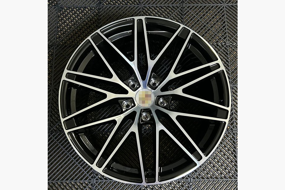Porsche Macan 2024– Forged OEM Wheels R20 (Set of 4) Image