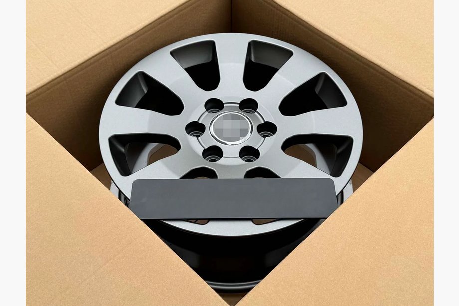 Toyota Land Cruiser Prado 250 2023- Forged OEM R18 Wheels (Set of 4) Photo 4