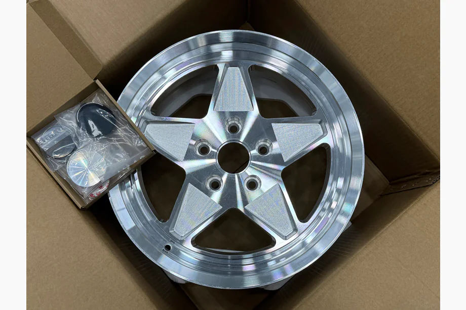 Chevrolet Corvette C4 1983–1996 Forged OEM Wheels R17 (Set of 4) Image