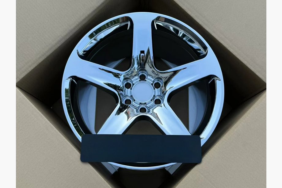 Dodge Viper 1996–2002 Forged OEM R18 Wheels (Set of 4) Image