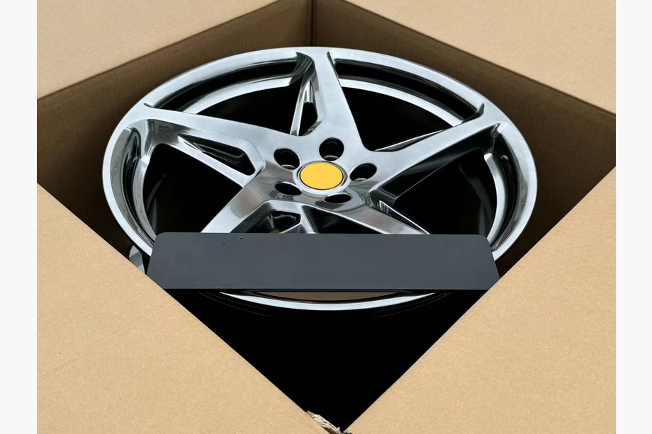 Ferrari 348 Forged OEM Wheels R19 (Set of 4) Photo 5