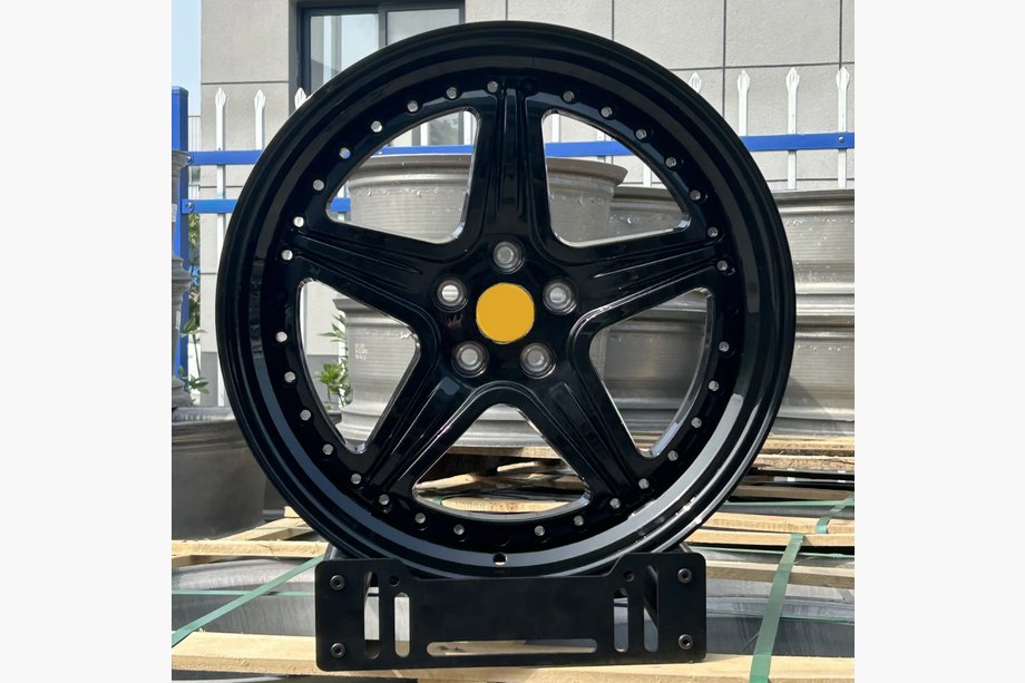 Ferrari 575M Maranello Forged OEM Wheels R19 V1 (Set of 4) Photo 1