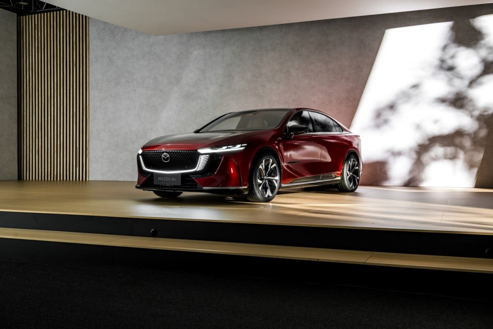 Mazda 6e Review: Specs, Trim Levels and Photos