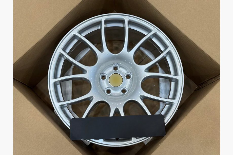 Ferrari 360 Forged OEM Wheels R19 V2 (Set of 4) Image