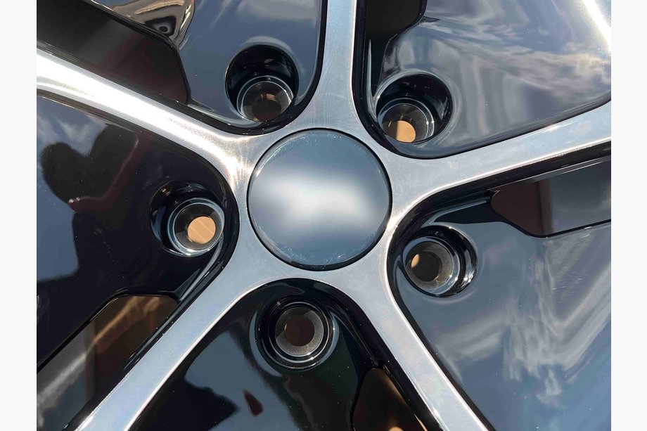 Lucid Air Forged OEM Wheels R19 V1 (Set of 4) Photo 5
