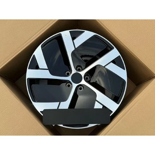 Forged OEM Wheels R19 V3 (Set of 4) photo 2