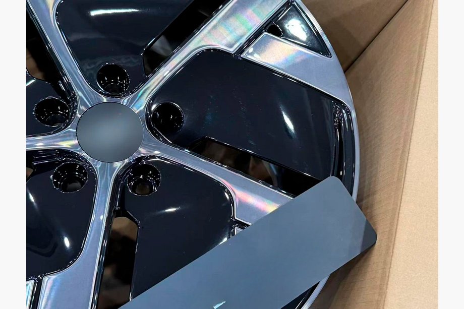 Lucid Air Forged OEM Wheels R19 V4 (Set of 4) Photo 9
