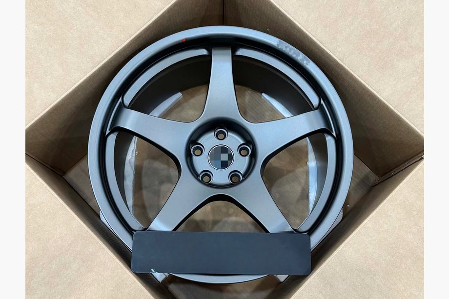 McLaren 765LT Forged OEM Wheels R19 R20 V2 (Set of 4) Image