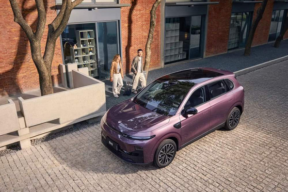 Leapmotor B10 Review: Compact Electric Crossover with Premium Tech