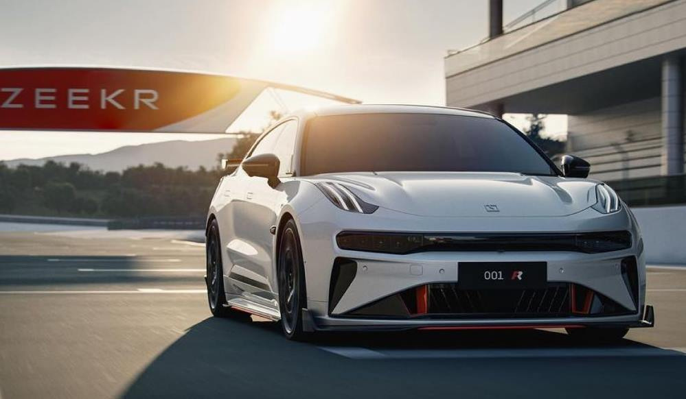 Zeekr 001 FR: Extreme electric sedan