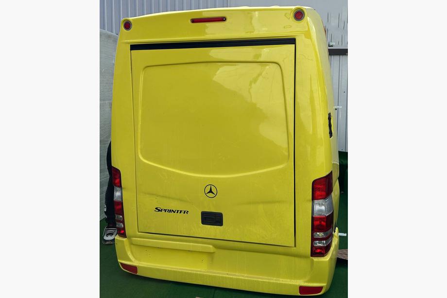 Mercedes Sprinter W906 2006–2018 Roof Rack (Yellow) Photo 4