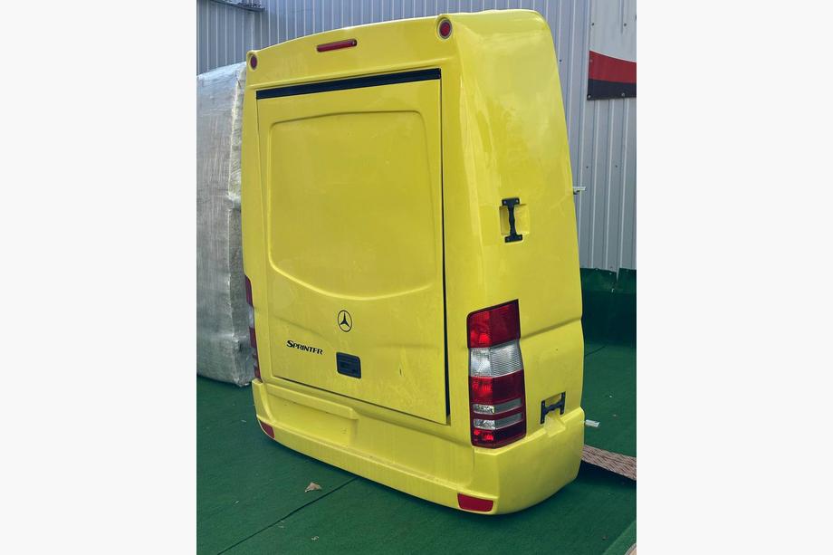 Mercedes Sprinter W906 2006–2018 Roof Rack (Yellow) Photo 5