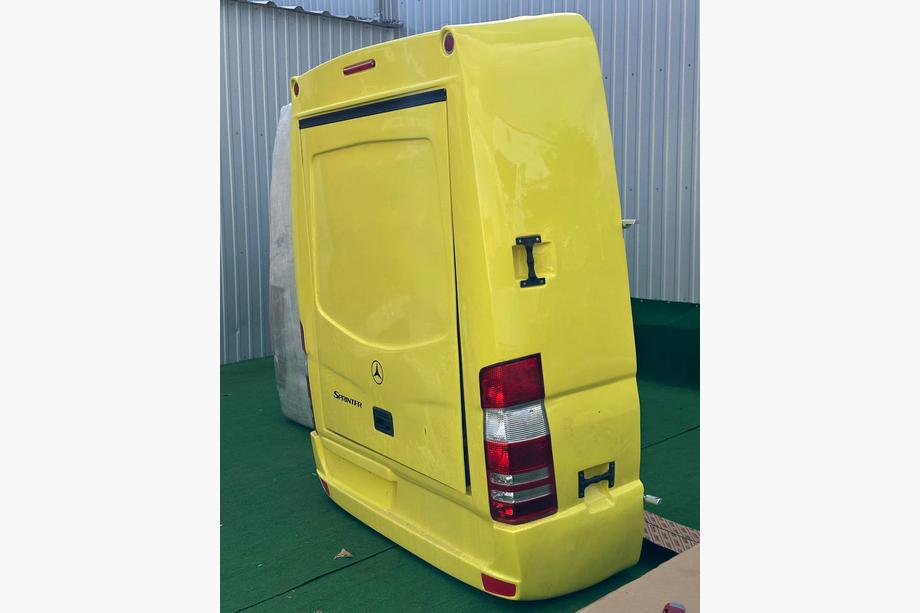 Mercedes Sprinter W906 2006–2018 Roof Rack (Yellow) Photo 7