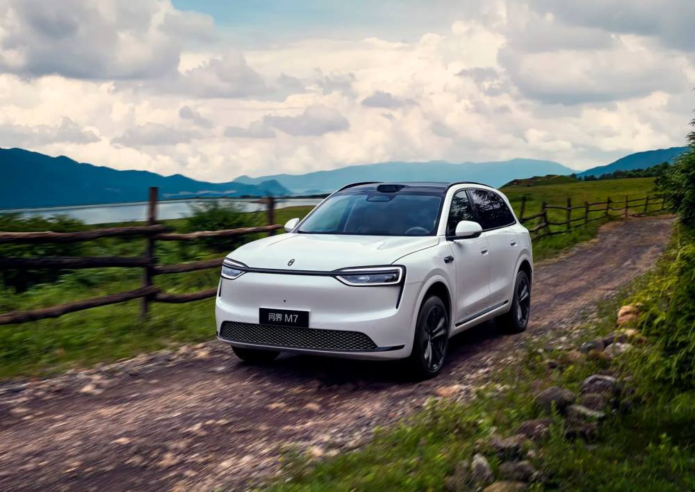 Aito M7 2025: Review of the Electric Crossover Version