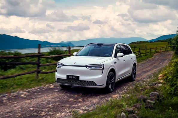 Aito M7 2025: Review of the Electric Crossover Version