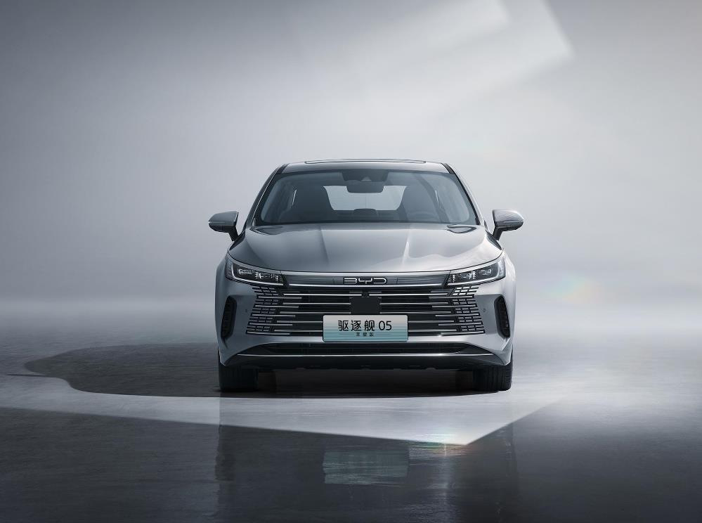 BYD Destroyer 05 DM-i: Review of the 2024 Hybrid Sedan