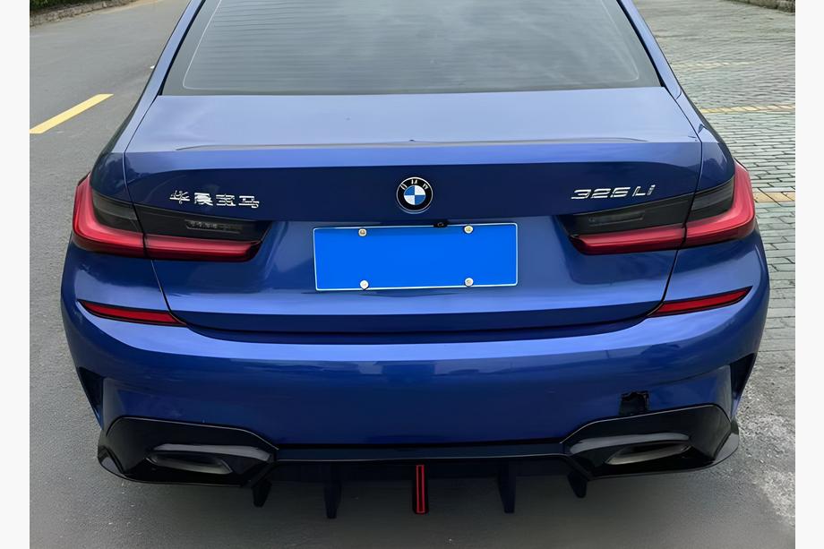 BMW 3 Series G20/G21 2018- Rear Diffuser B-Style LED (for M-Sport 2018-2022, ABS) Image