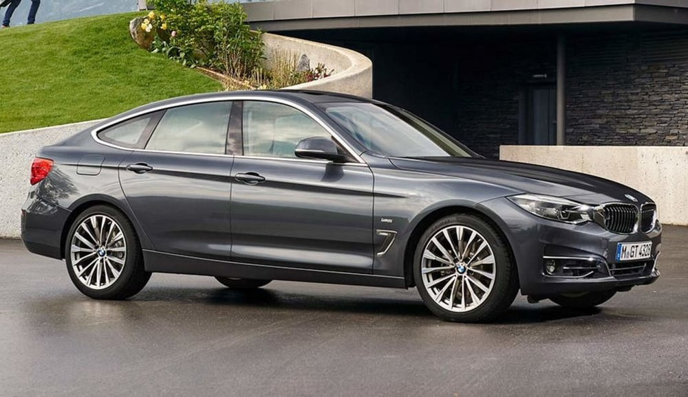 What Is a Liftback Car: Pros and Cons