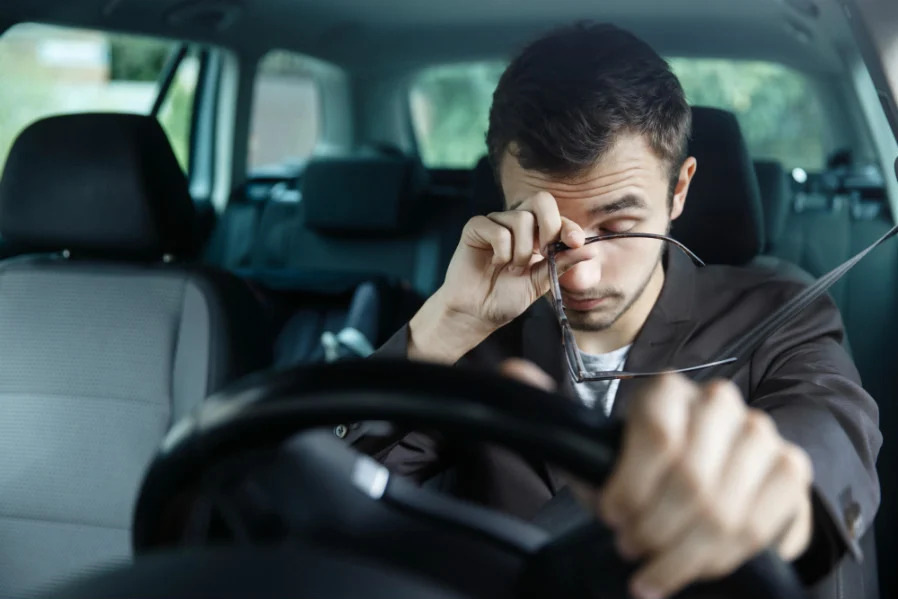 Road Trip Hacks: How to Stay Fresh Behind the Wheel