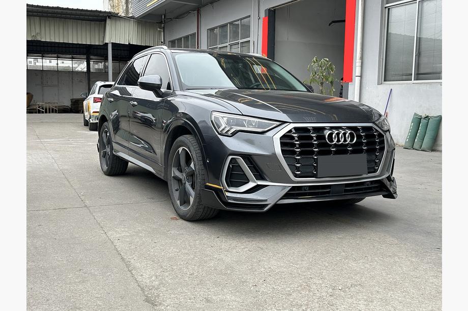 Audi Q3 2019–2025 Body Kit Set (Carbon) Image