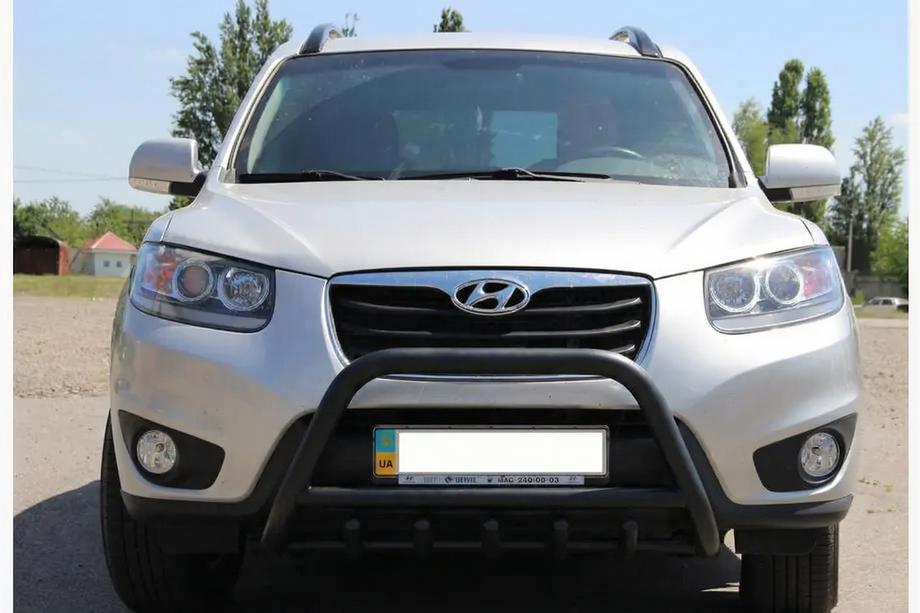Hyundai Santa Fe 2 2006-2012 Bull Bar WT003 Black (Stainless Steel) Image