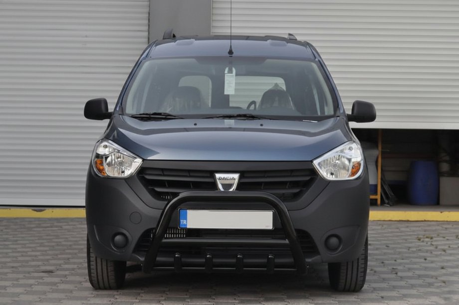 Renault Dokker 2013-2022 Bull Bar WT003 Black (Stainless Steel) Image