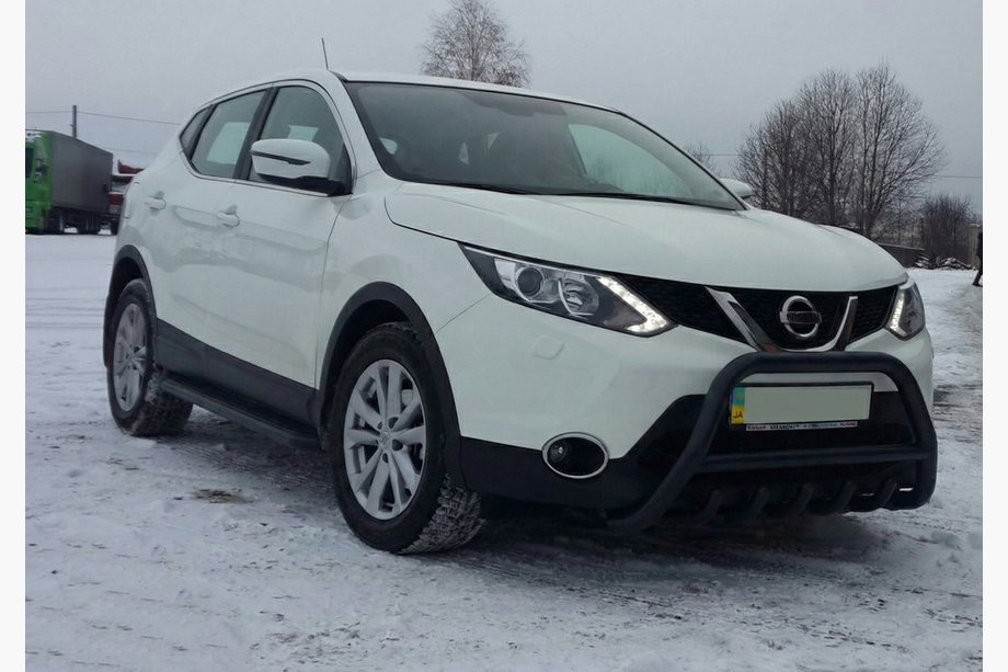 Nissan Qashqai 2014-2021 Bull Bar WT003 Black Stainless Steel Image