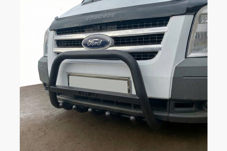 Ford Transit 2000–2014 Bull Bar WT004 Black (Stainless Steel) Image