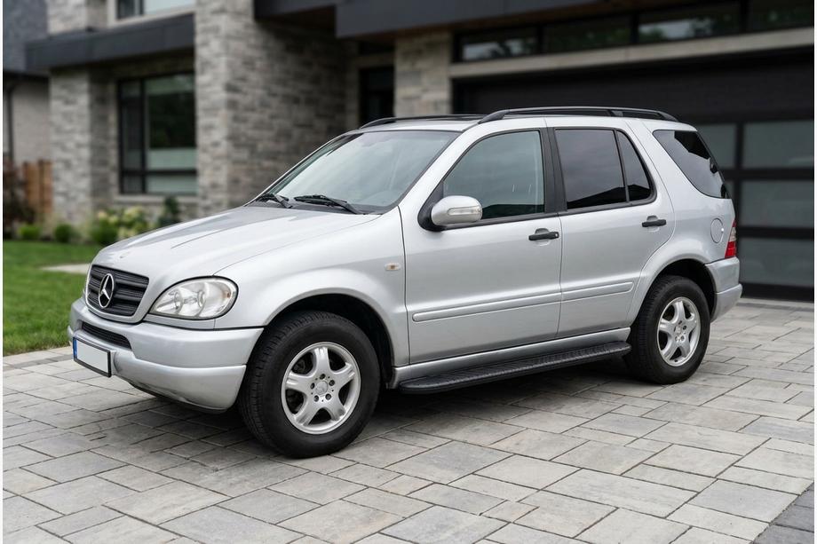 Mercedes ML W163 1997-2005 Side Steps Bosphorus Black (2 pcs, Aluminum) Image
