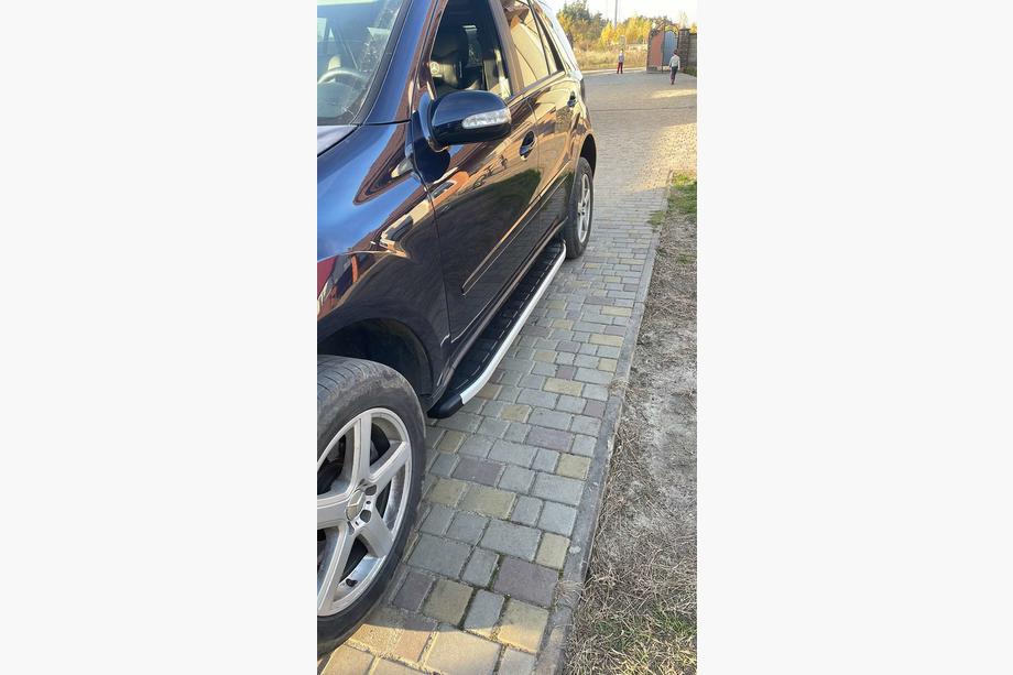 Mercedes ML W164 2005-2011 Side Steps Fullmond (2 pcs, Aluminum) Photo 1