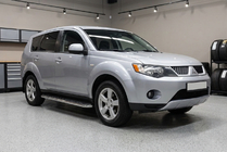 Mitsubishi Outlander 2006-2012 Side Steps Maydos V1 (2 pcs, Aluminum & Stainless Steel) photo 1