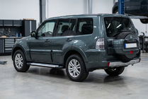 Mitsubishi Pajero Wagon IV 2006-2021 Side Steps X5-Type (2 pcs, Aluminum) photo 1