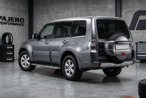 Mitsubishi Pajero Wagon IV 2006-2021 Side Steps Maydos V1 (2 pcs, Aluminum & Stainless Steel) photo 1