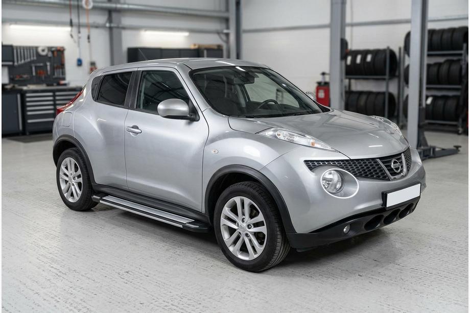 Nissan Juke 2010-2019 Side Steps Rainbow (2 pcs, Aluminum) Image
